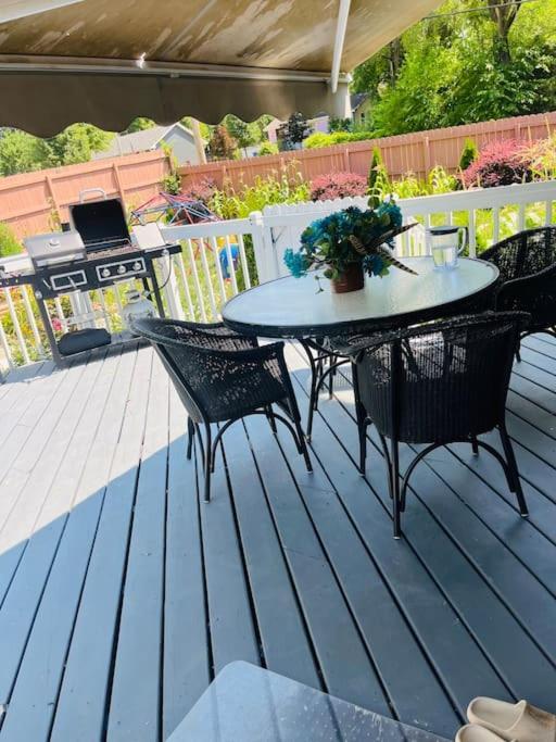 Family Friendly Home Close To Airport And Downtown デモイン エクステリア 写真