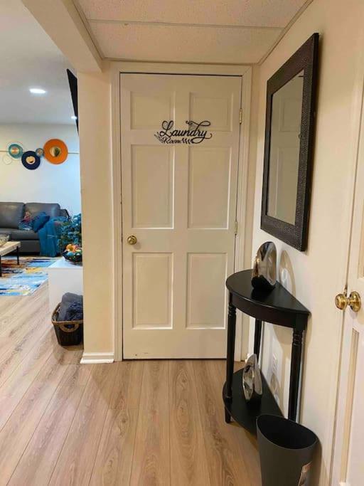 Family Friendly Home Close To Airport And Downtown デモイン エクステリア 写真